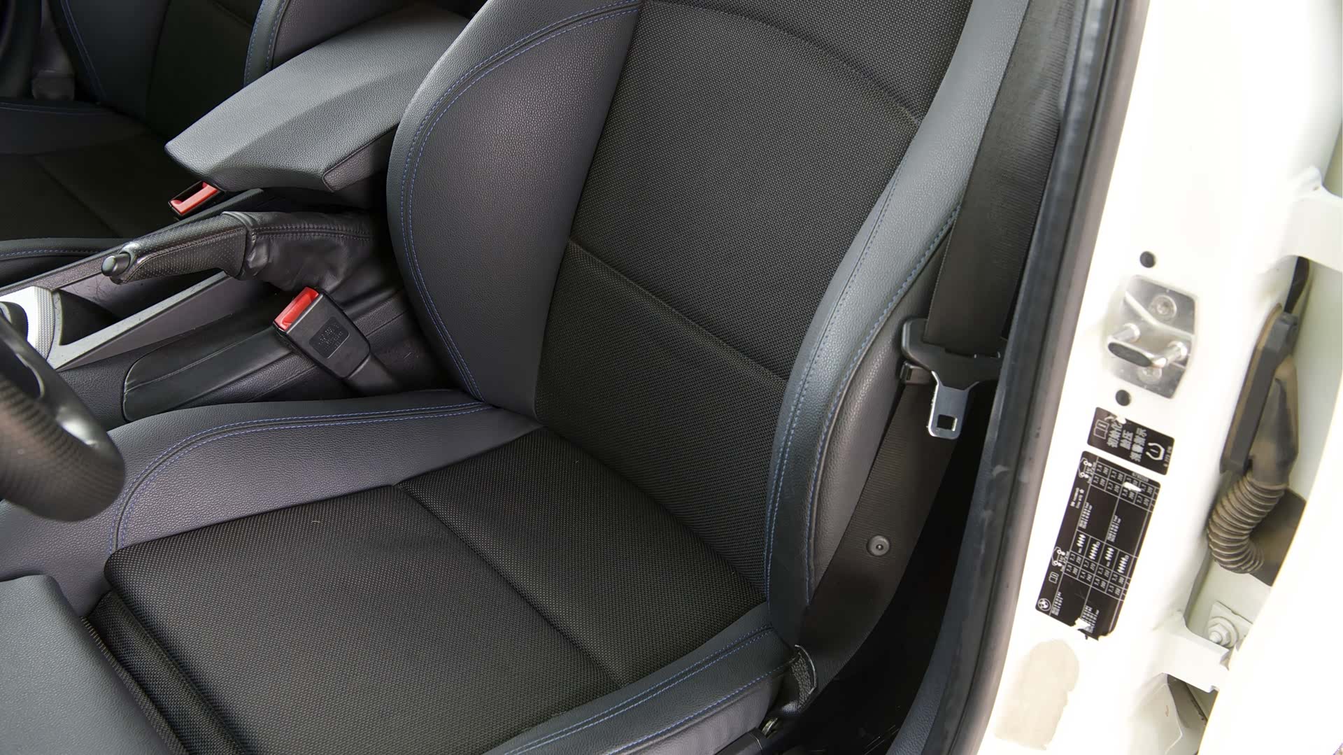 BMW 1 Series, 2010 17