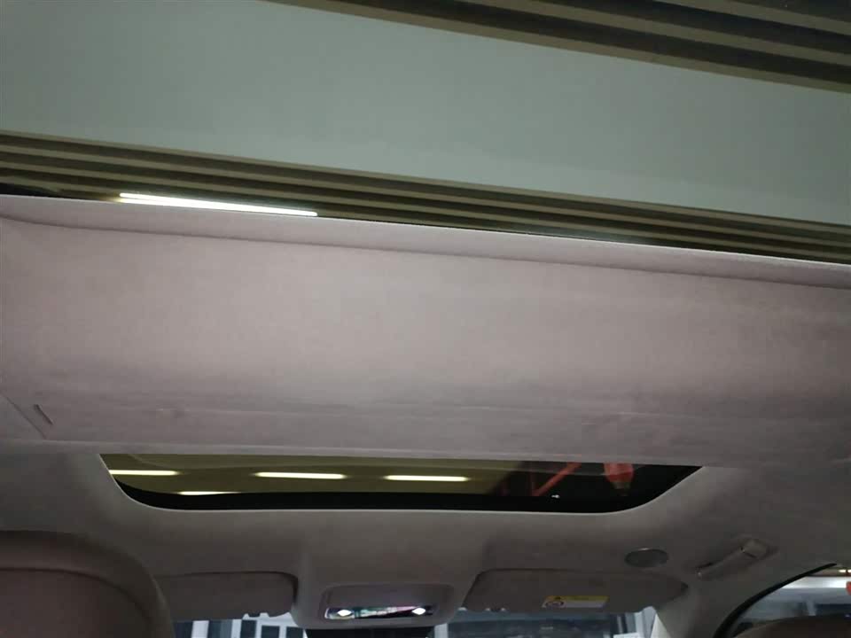 AITO Ask the world M9