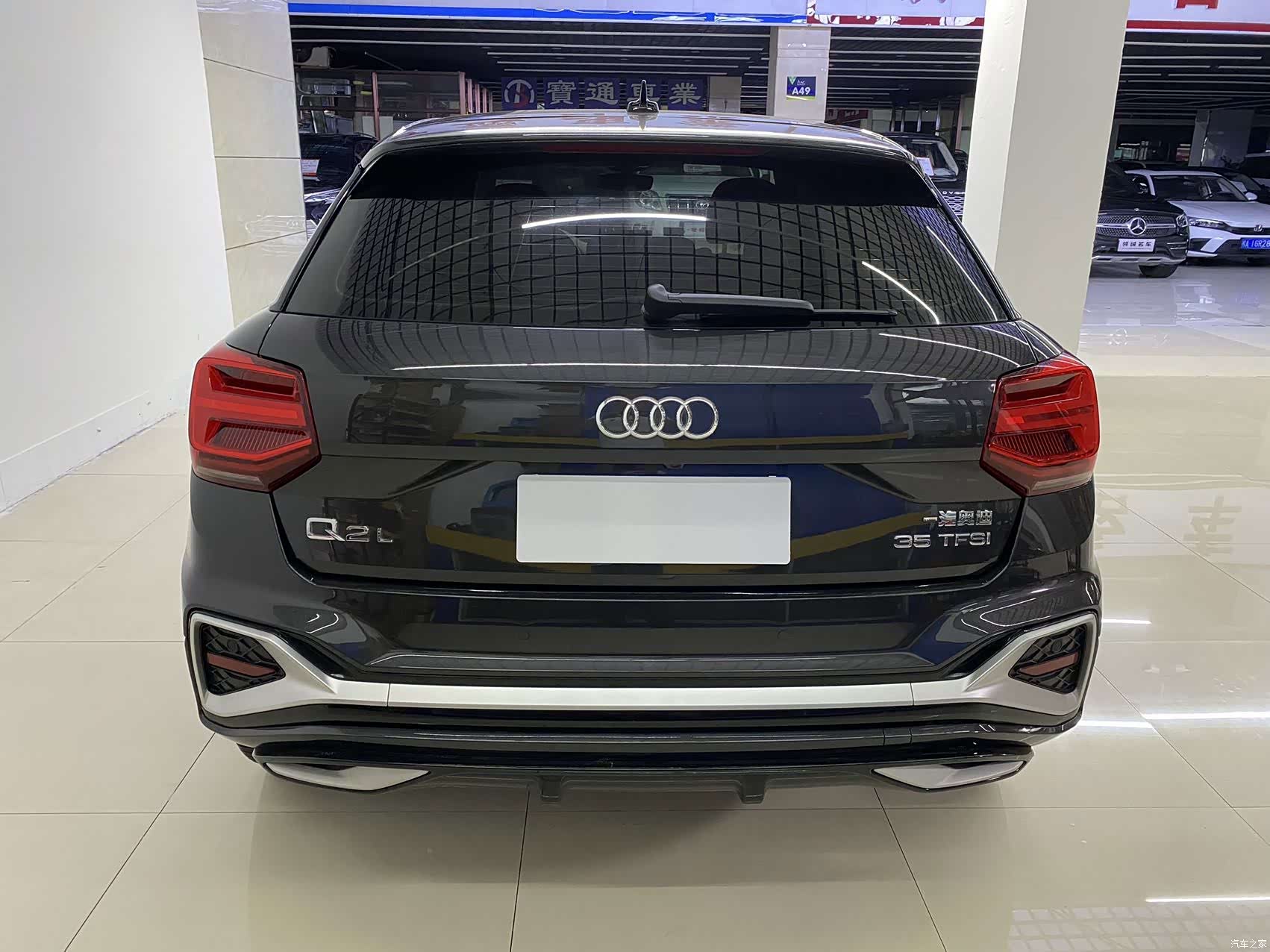 Audi Q2L, 2022 7