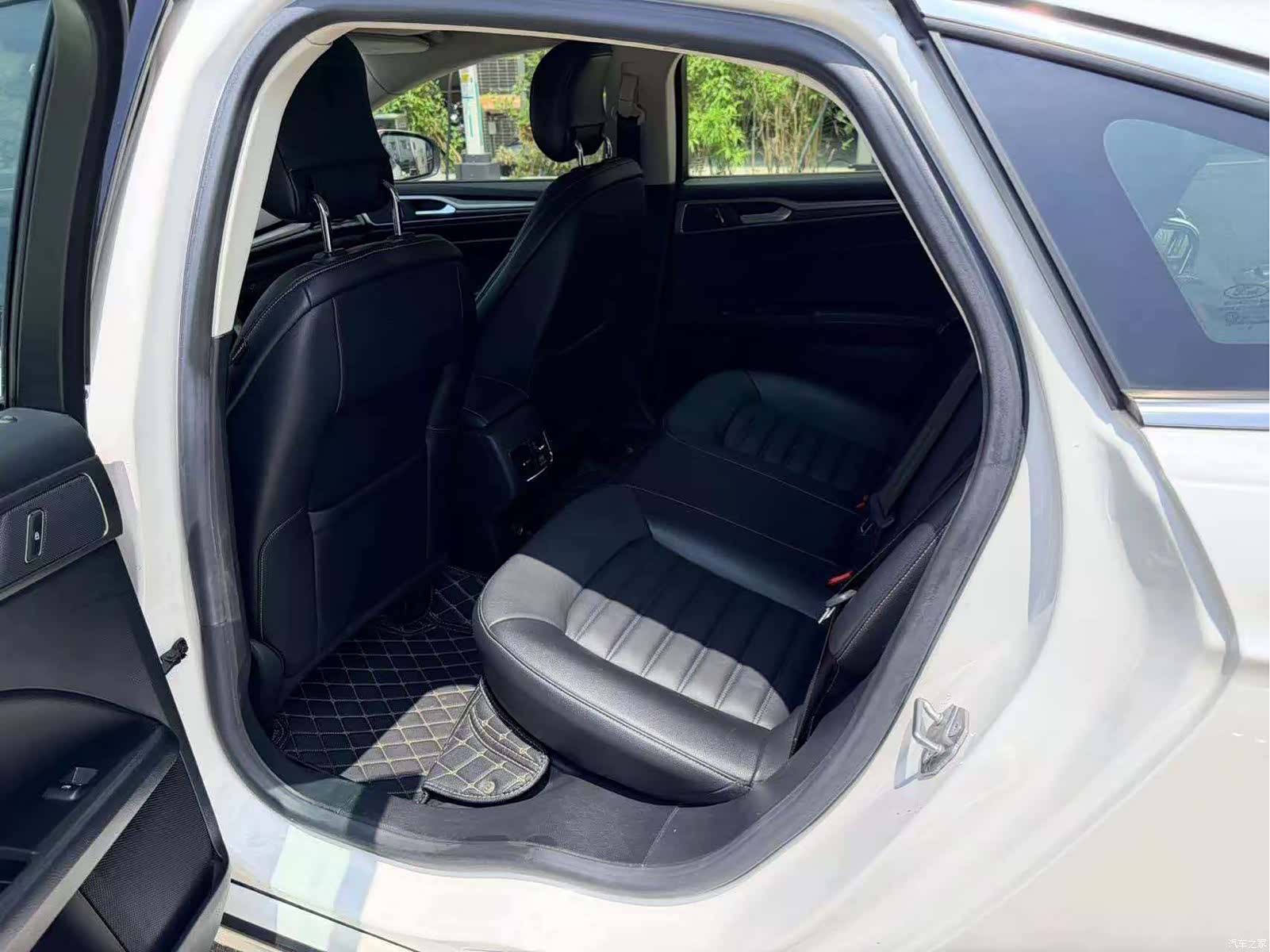 Ford Mondeo, 2018 9
