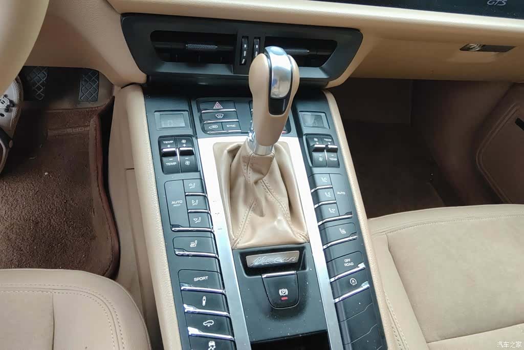 Porsche Macan, 2016 16