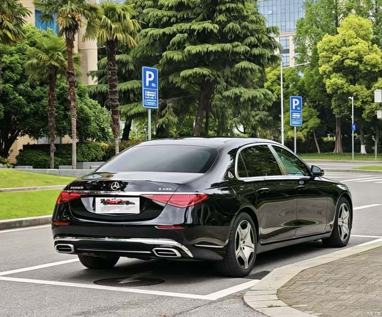 Maybach S-Class, 2025 7