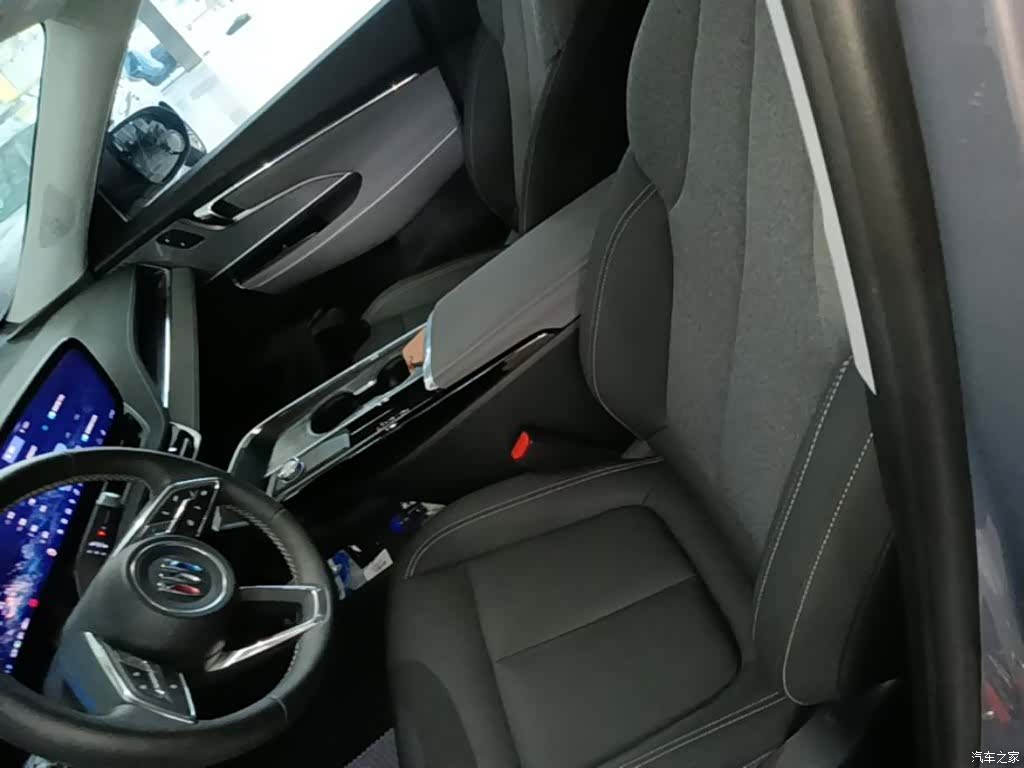 Buick E5, 2025 15