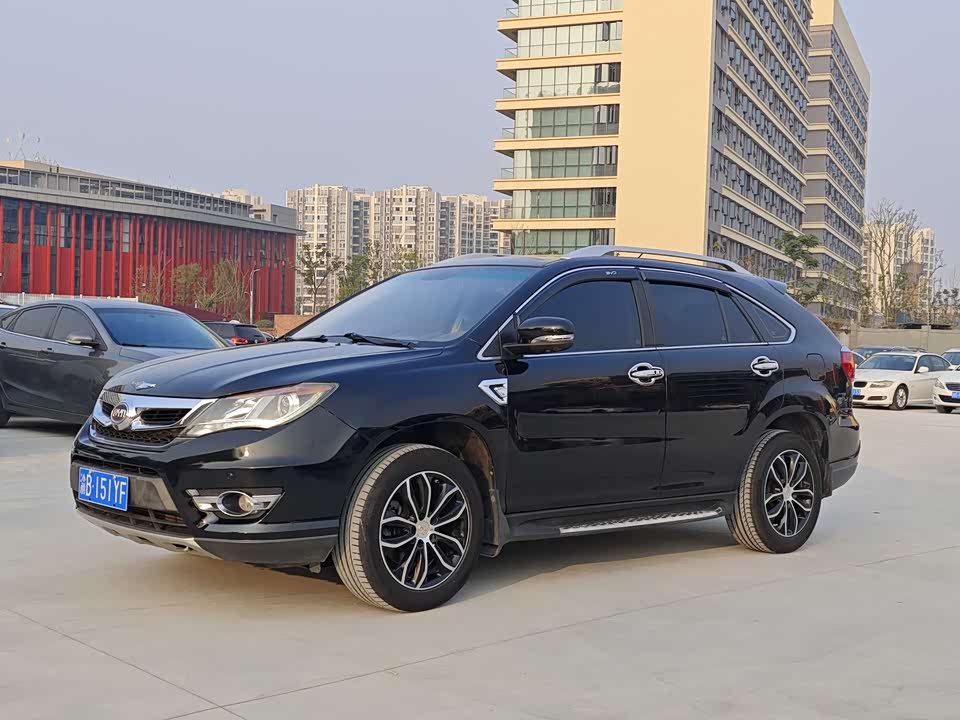 BYD S7
