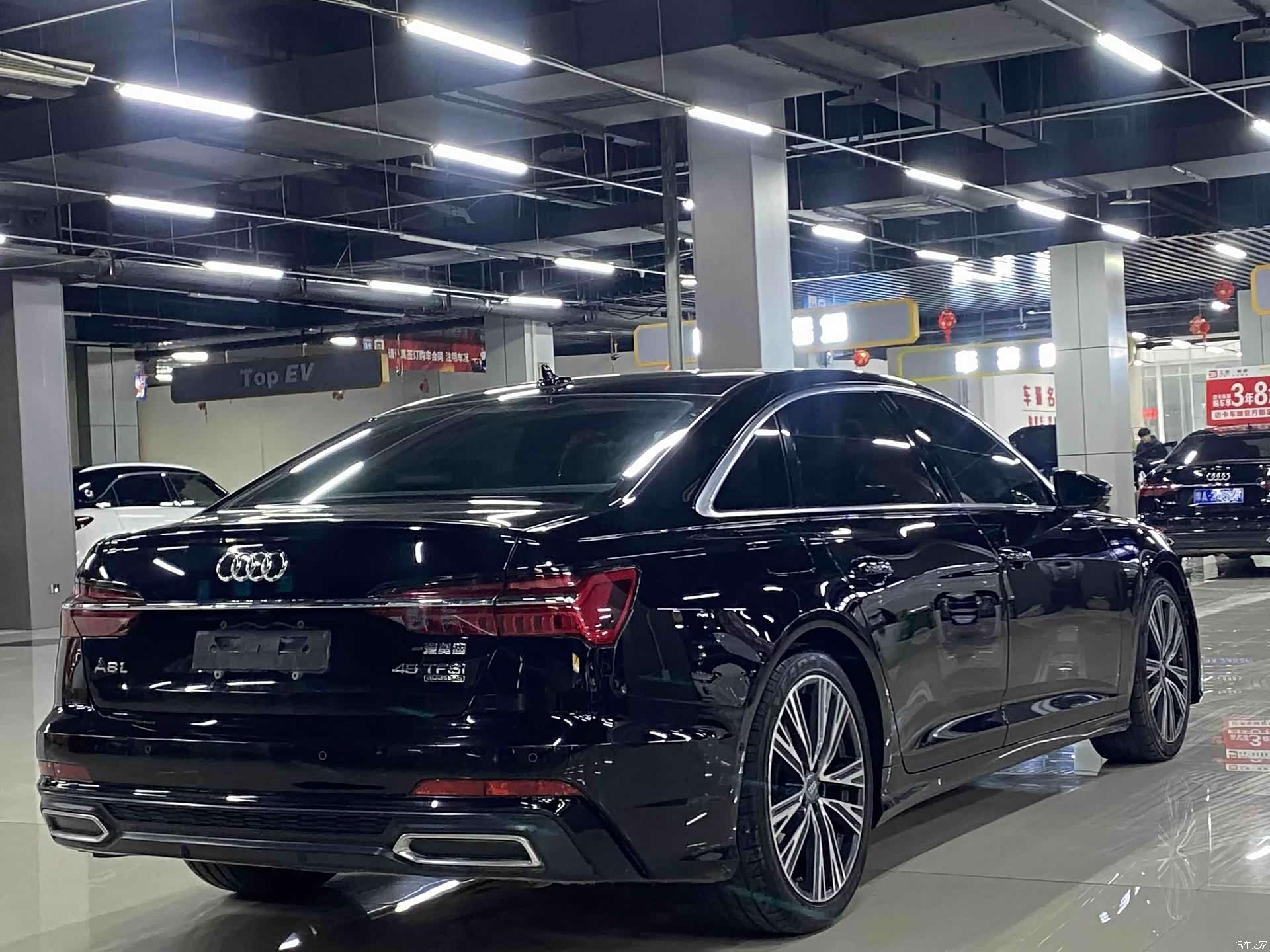 Audi A6L, 2019 9