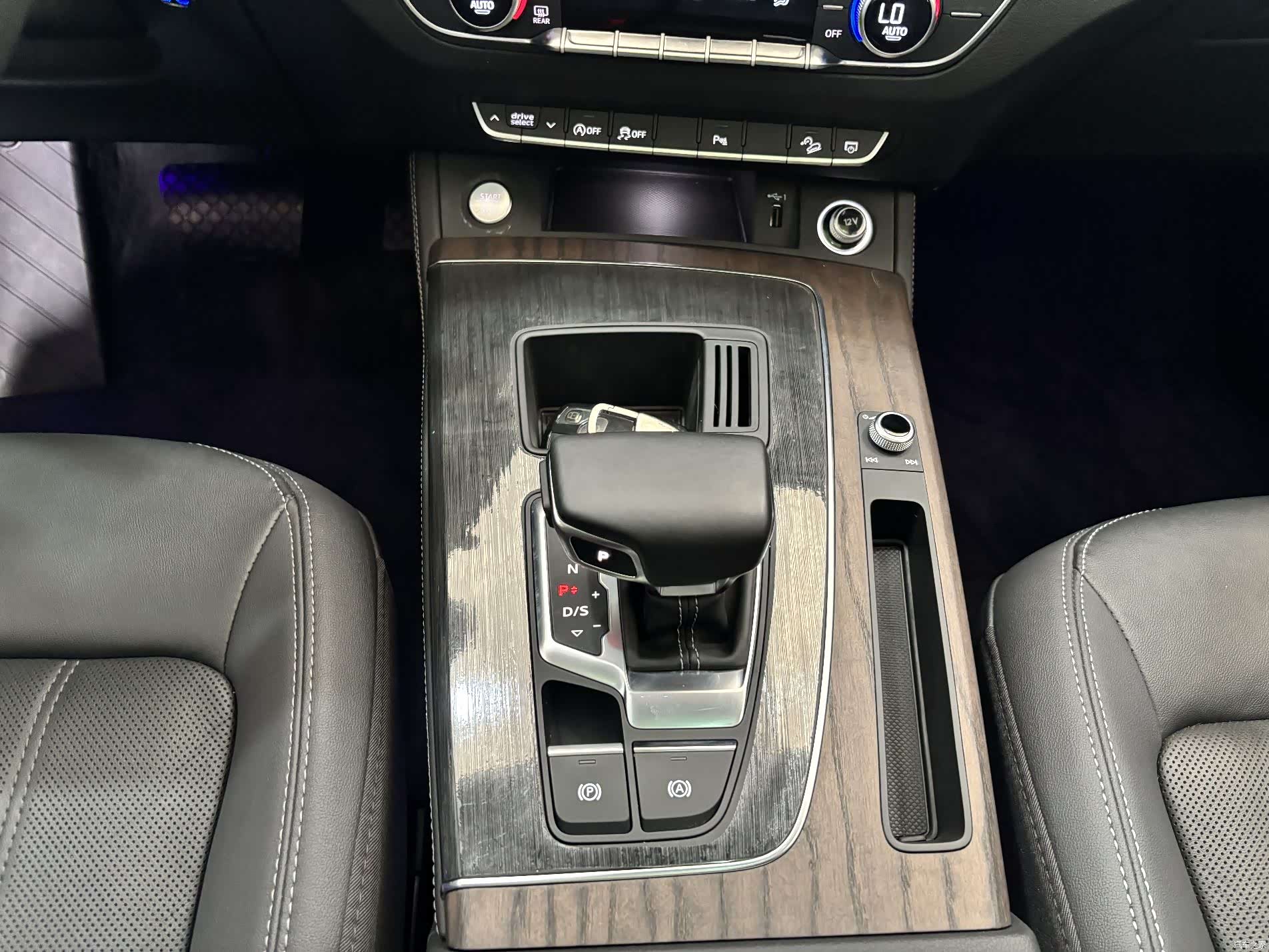 Audi Q5L, 2024 19