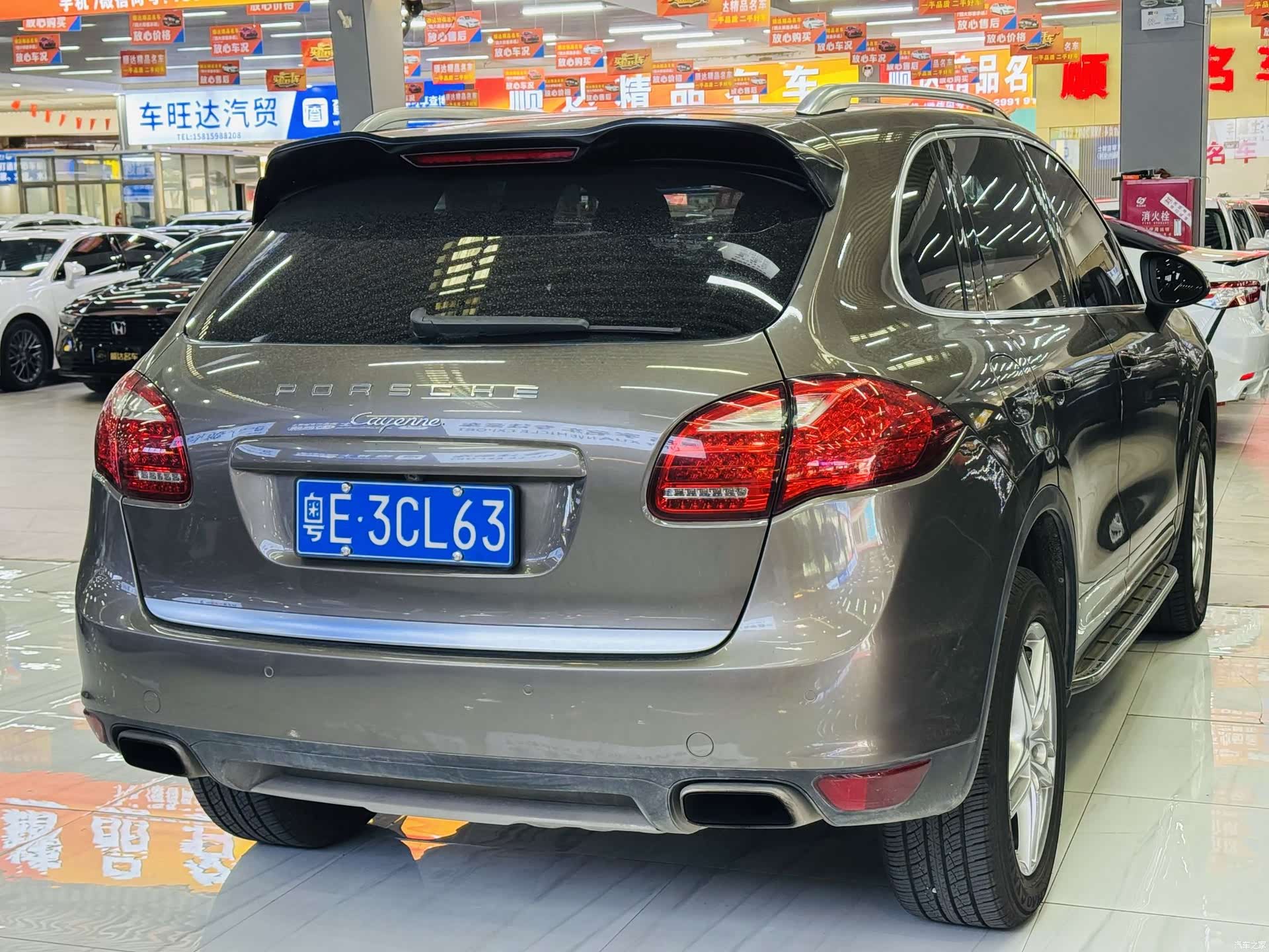 Porsche Cayenne, 2013 9