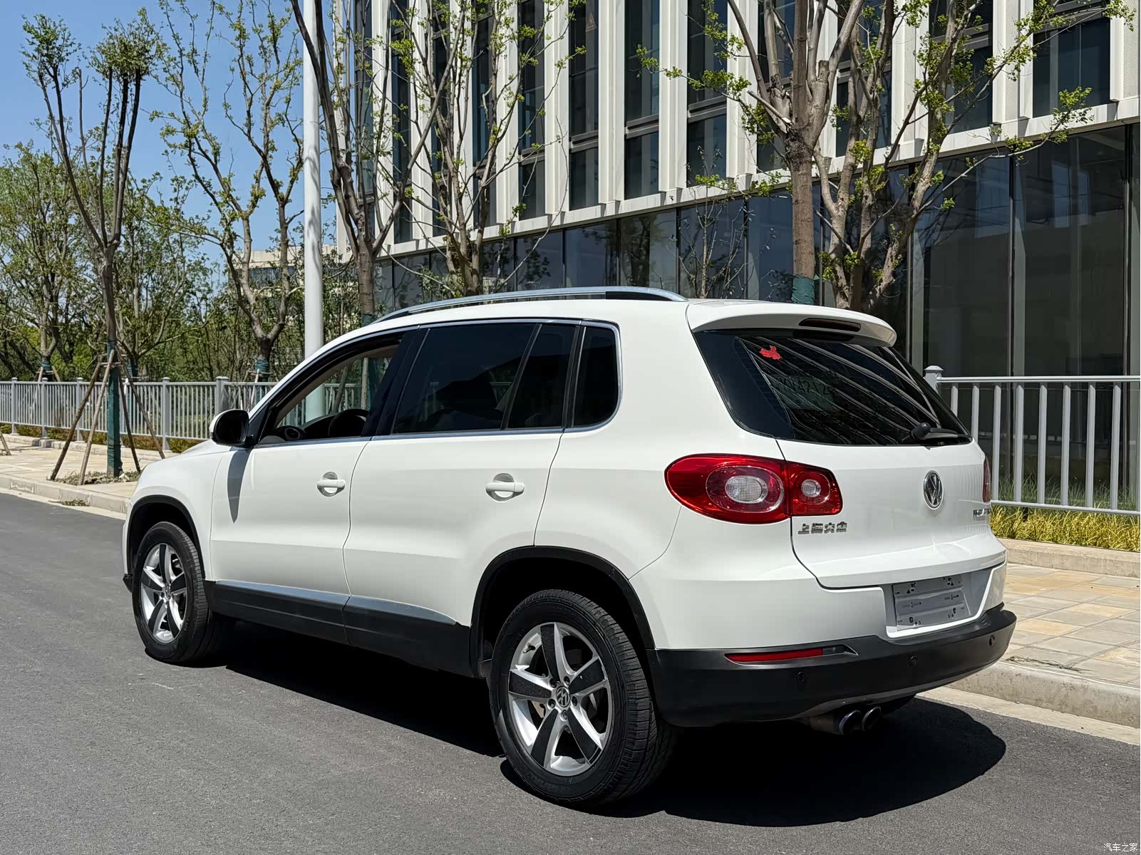 Volkswagen Tiguan, 2011 14