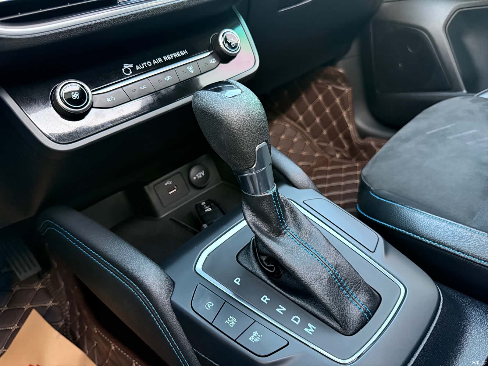 Ford Focus, 2022 8