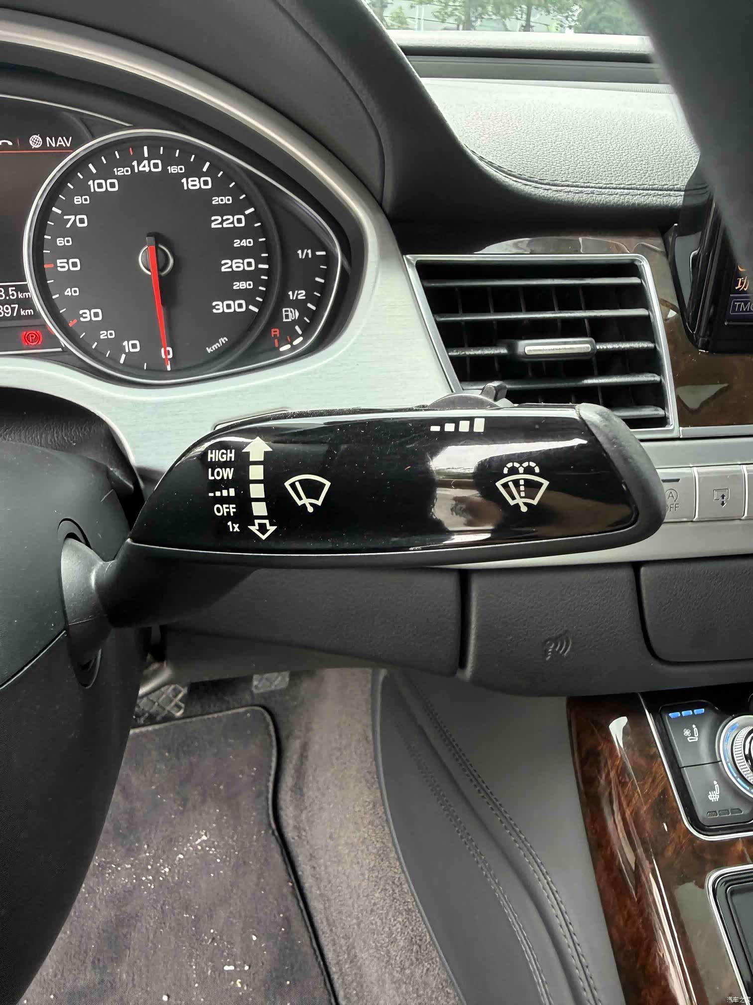 Audi A8L, 2015 14