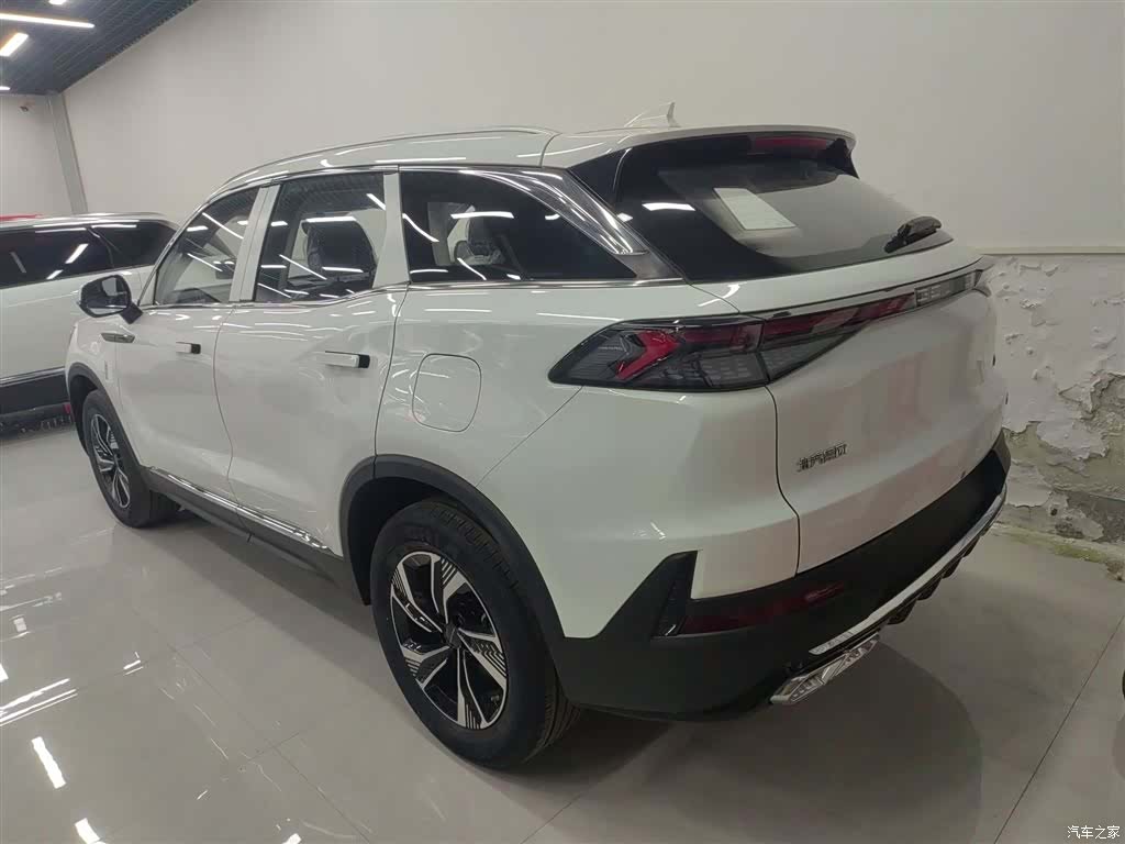 BAIC X7, 2025 все фото