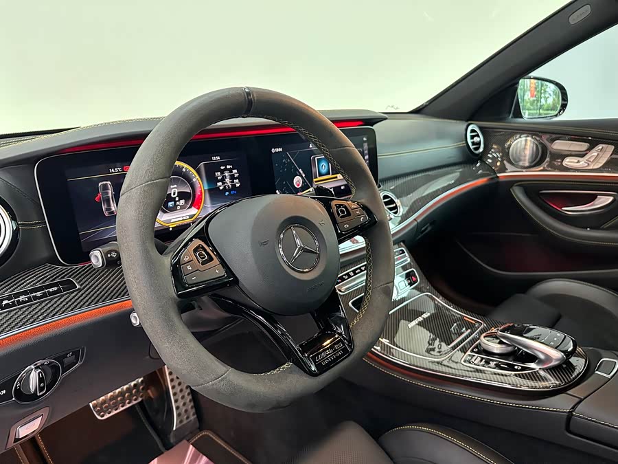 Mercedes-Benz E-Class AMG 2018, фото 20