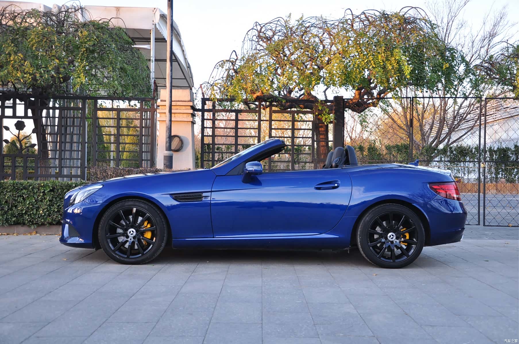 Mercedes-Benz SLC, 2017 все фото