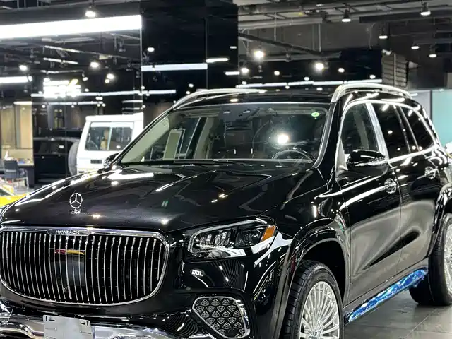Mercedes-Benz GLS 2025 — купить из Китая под заказ