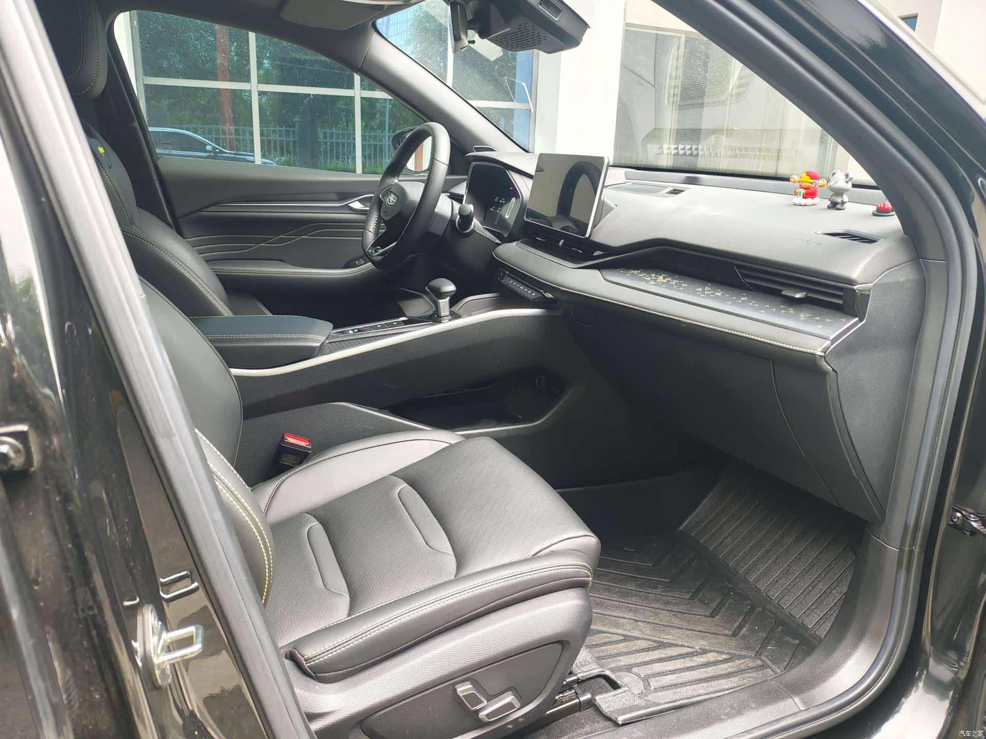 Geely Preface, 2023 все фото