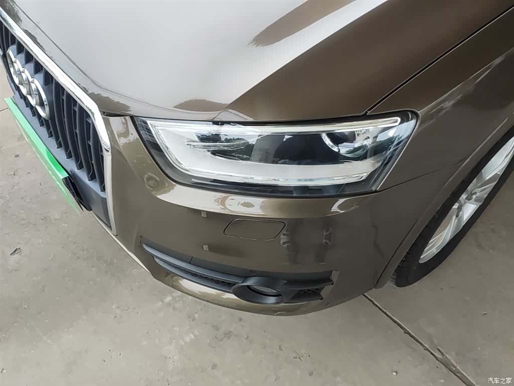 Audi Q3, 2014 24