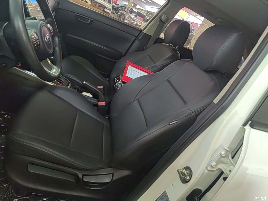Kia KX3, 2017 15