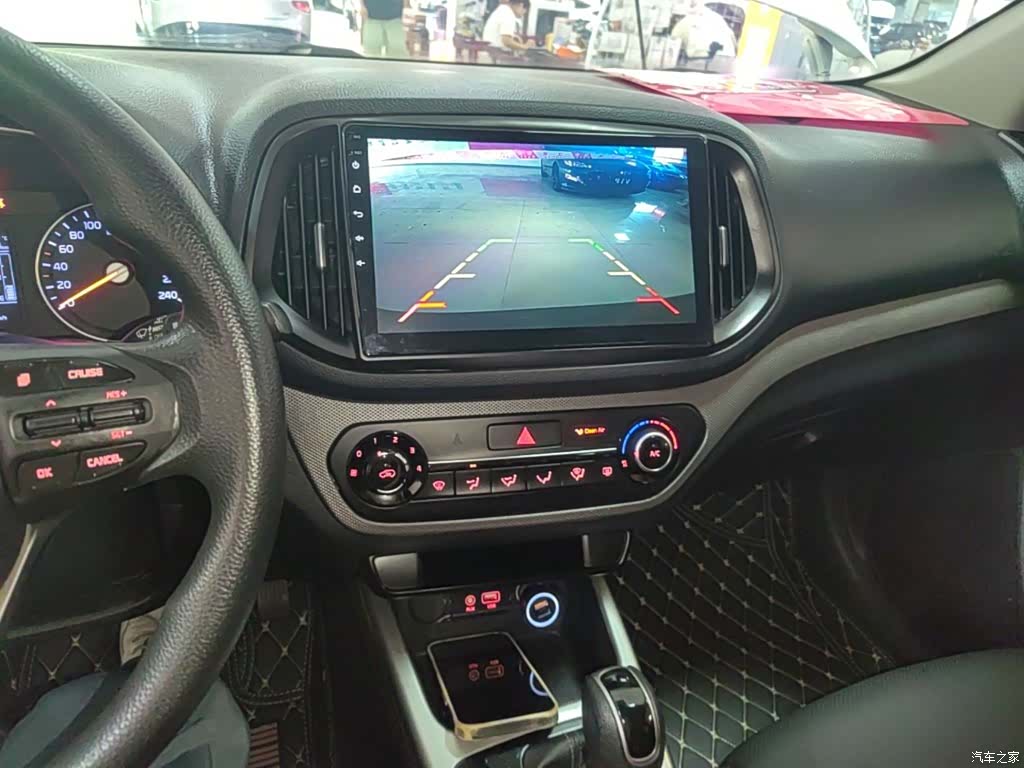 Kia KX3, 2017 13