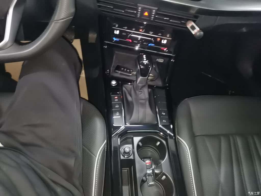 Volkswagen Passat, 2021 14