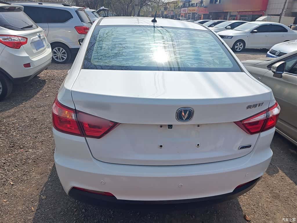 Changan V7, 2017 6