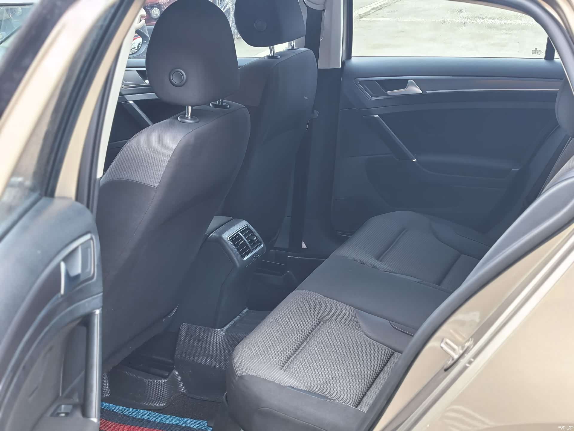Volkswagen Golf, 2017 6