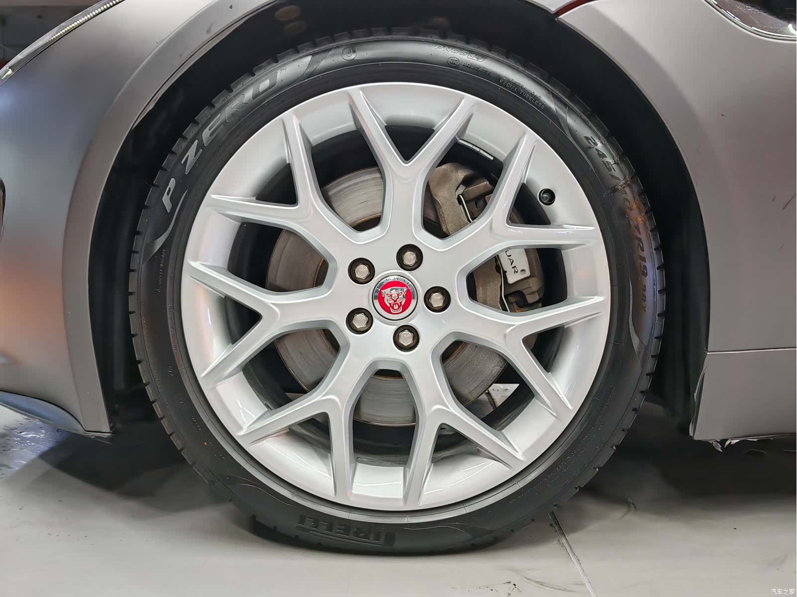 Jaguar F-TYPE, 2015 7
