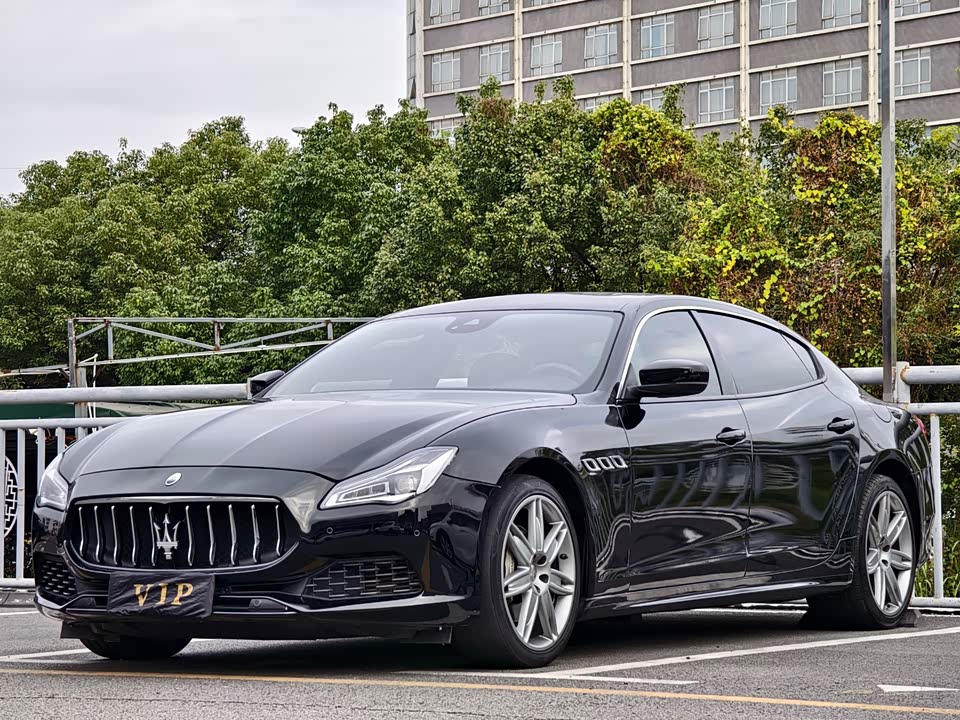 Maserati President