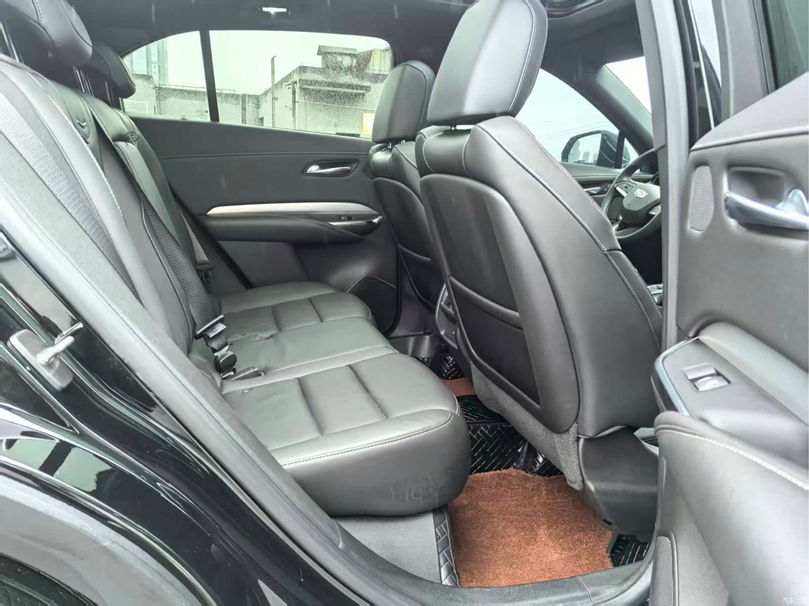 Cadillac XT4, 2023 9