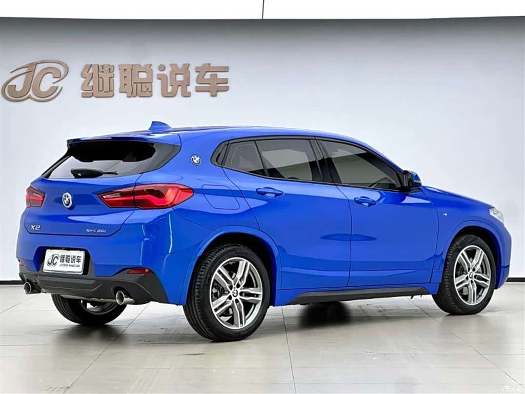 BMW X2, 2020 все фото