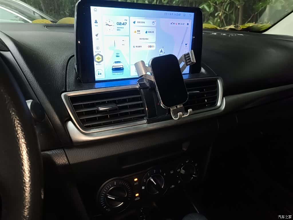 Mazda Mazda3, 2020 13