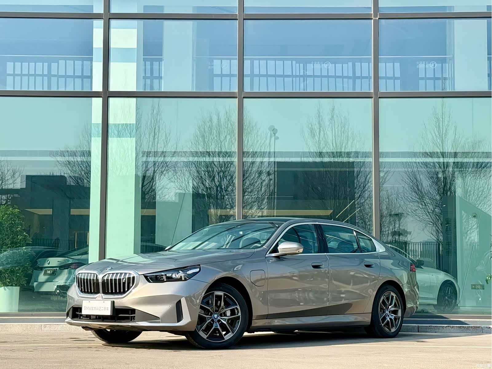 BMW i5, 2026 1