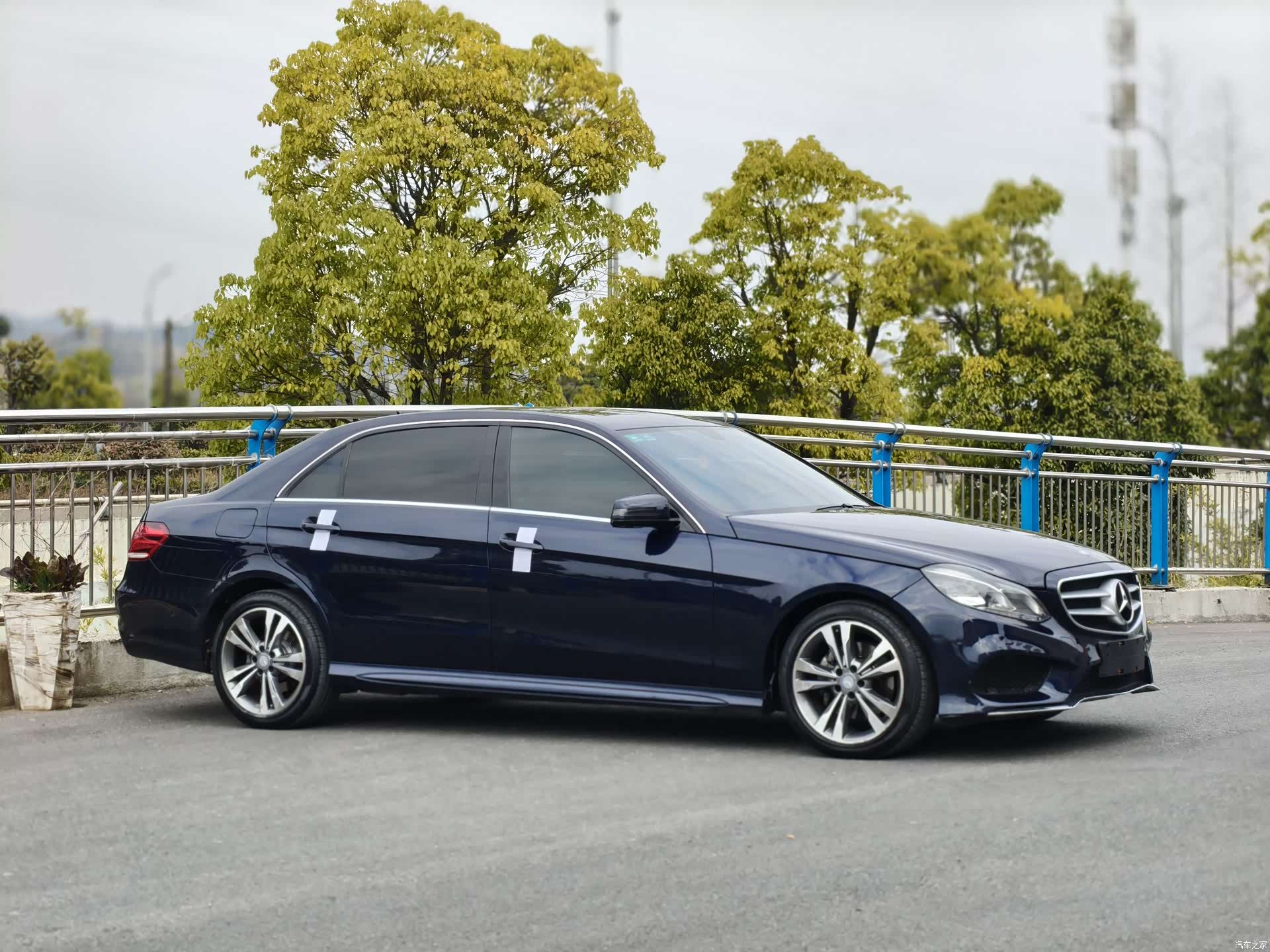 Mercedes-Benz E-Class, 2016 3
