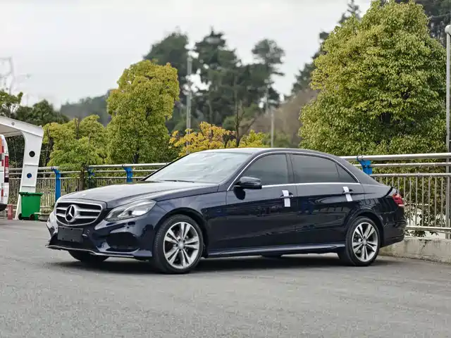 Mercedes-Benz E-Class 2016 — купить из Китая под заказ