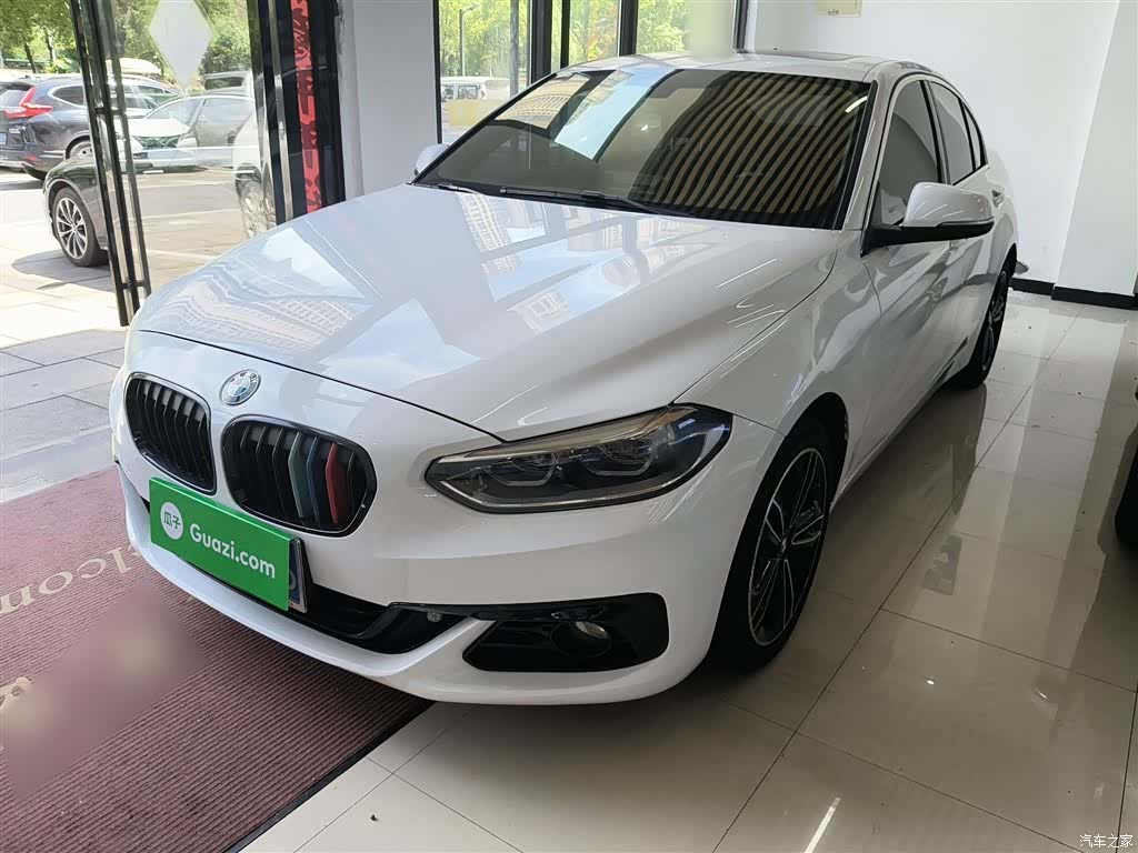 BMW 1 Series, 2017 1