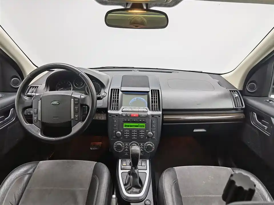 Land Rover Freelander 2