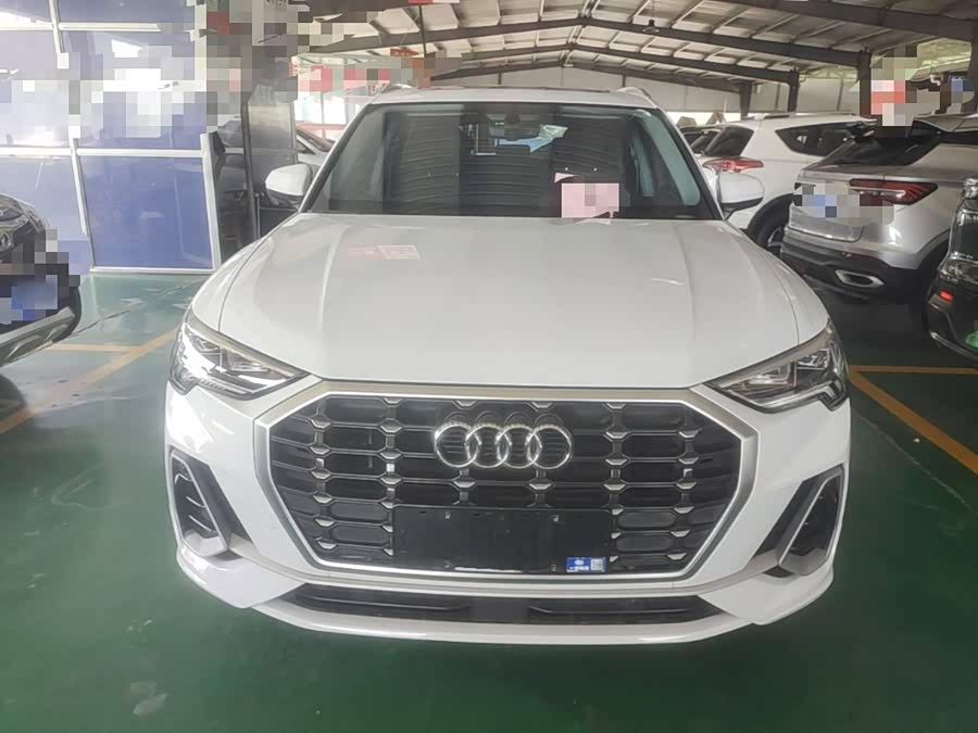 Audi Q3 2022, фото 3