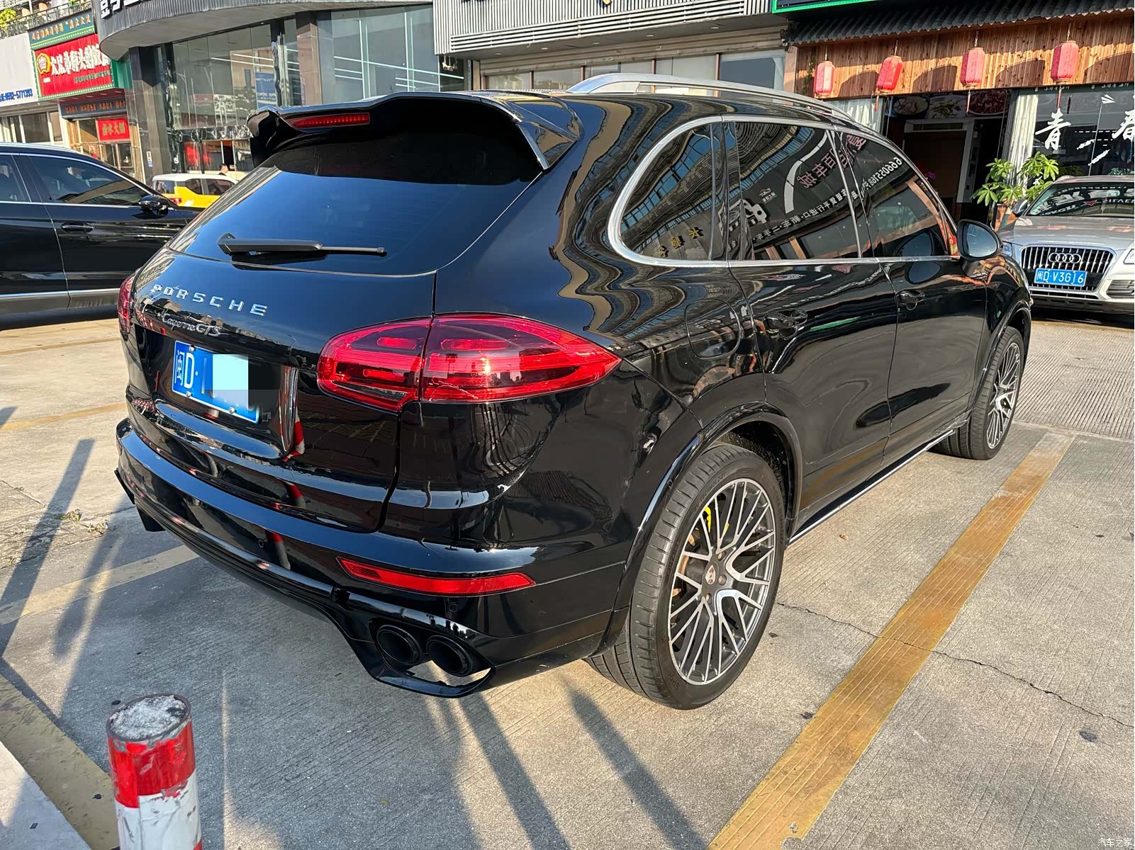 Porsche Cayenne, 2011 все фото