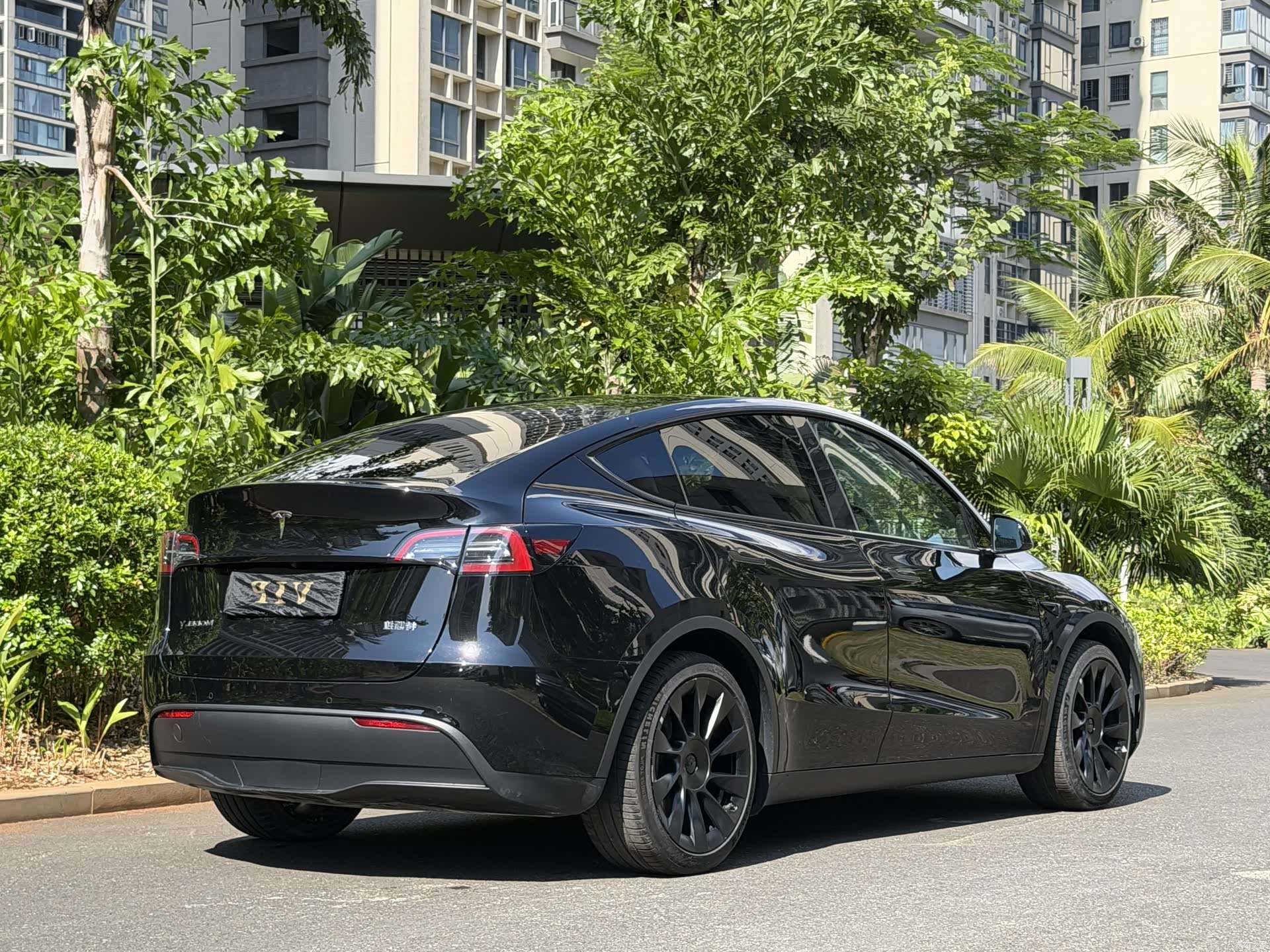 Tesla Model Y, 2022 9