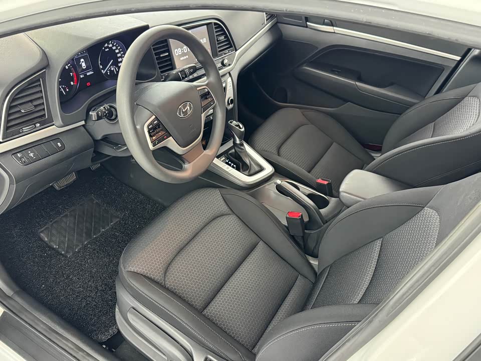 Hyundai Lead