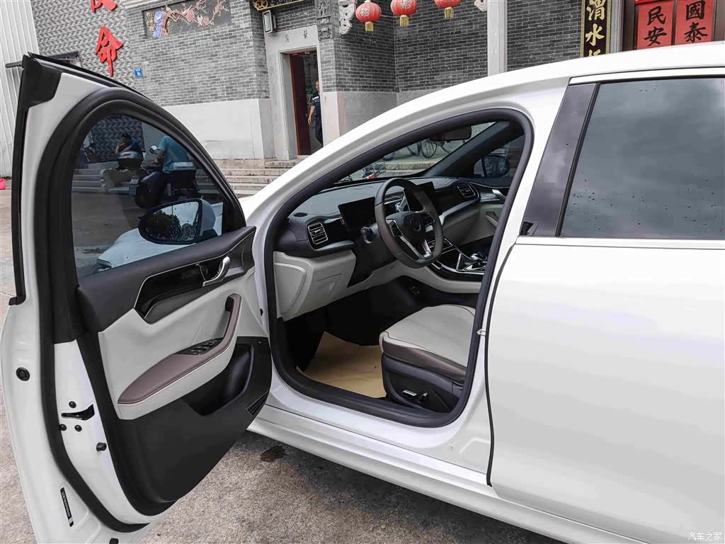 BYD Qin, 2024 4
