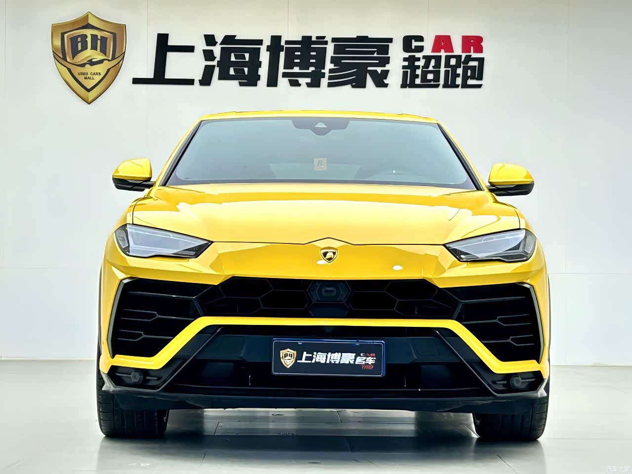 Lamborghini Urus, 2019 все фото