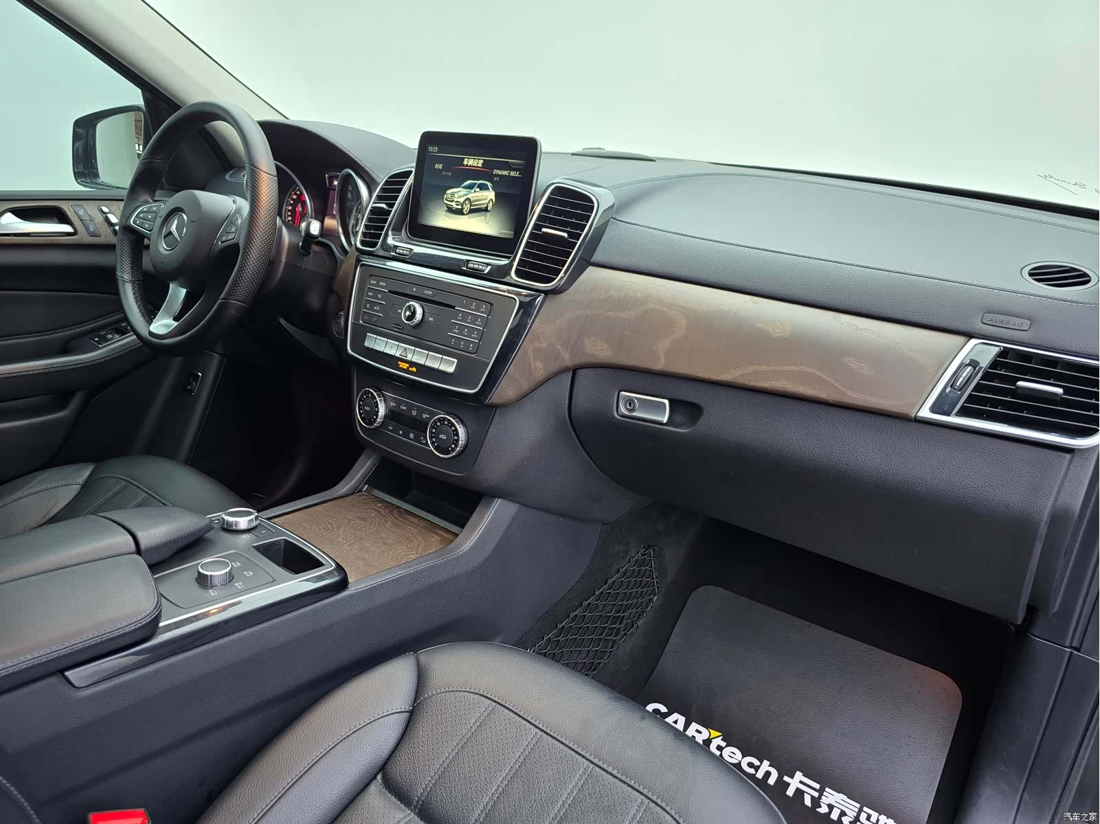 Mercedes-Benz GLE, 2018 14