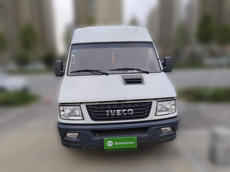 Iveco proud