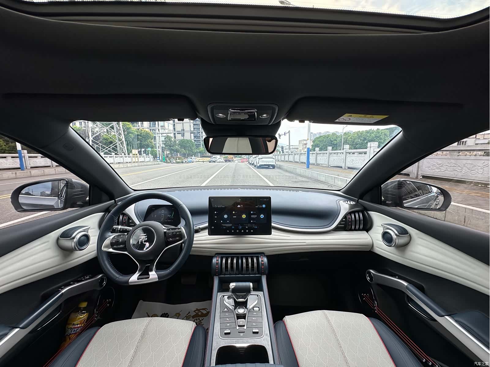 BYD Yuan, 2022 9