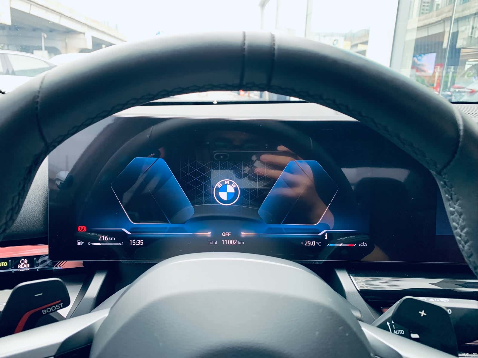 BMW 5 Series, 2025 12