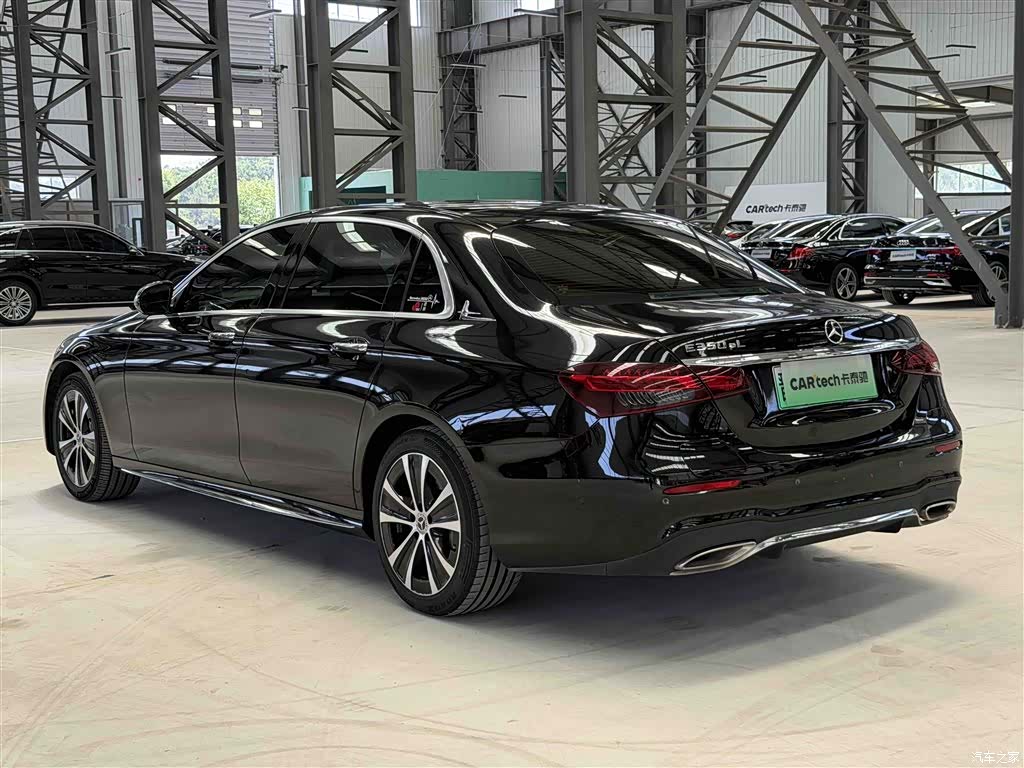 Mercedes-Benz E-Class, 2022 все фото
