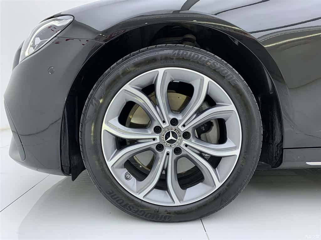 Mercedes-Benz E-Class, 2023 7