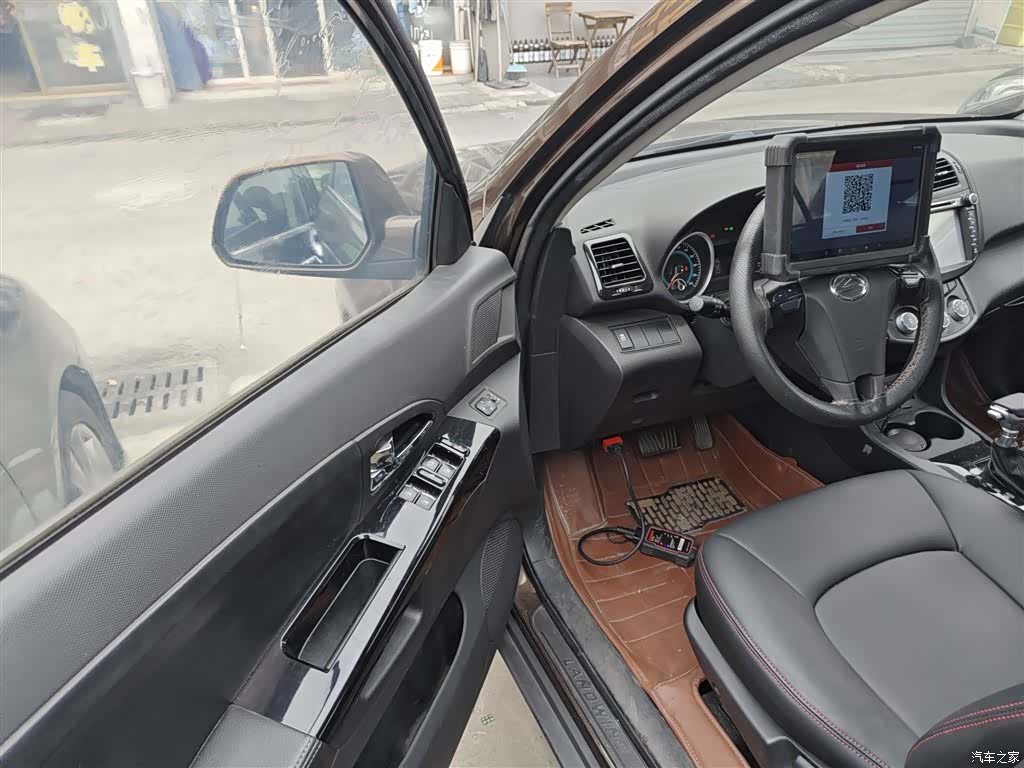 Landwind X5, 2015 16