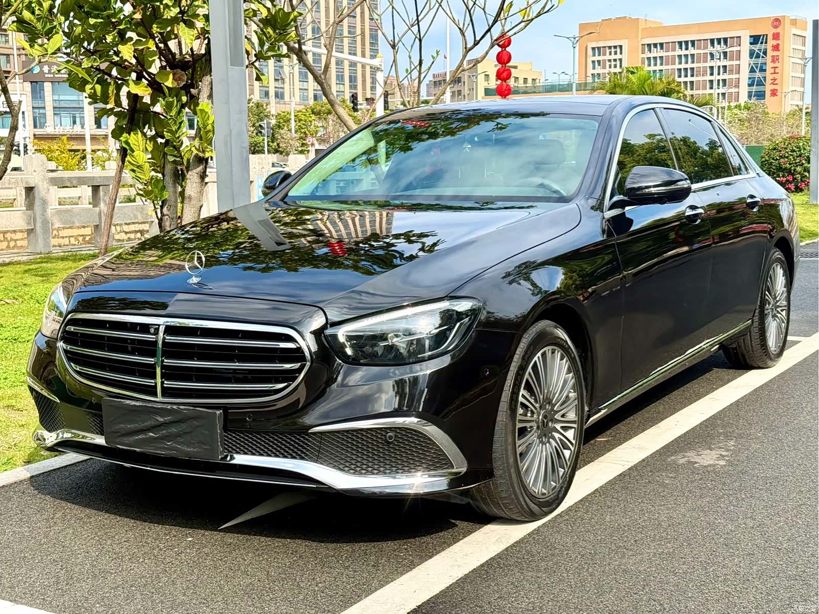 Mercedes-Benz E-Class, 2023 1