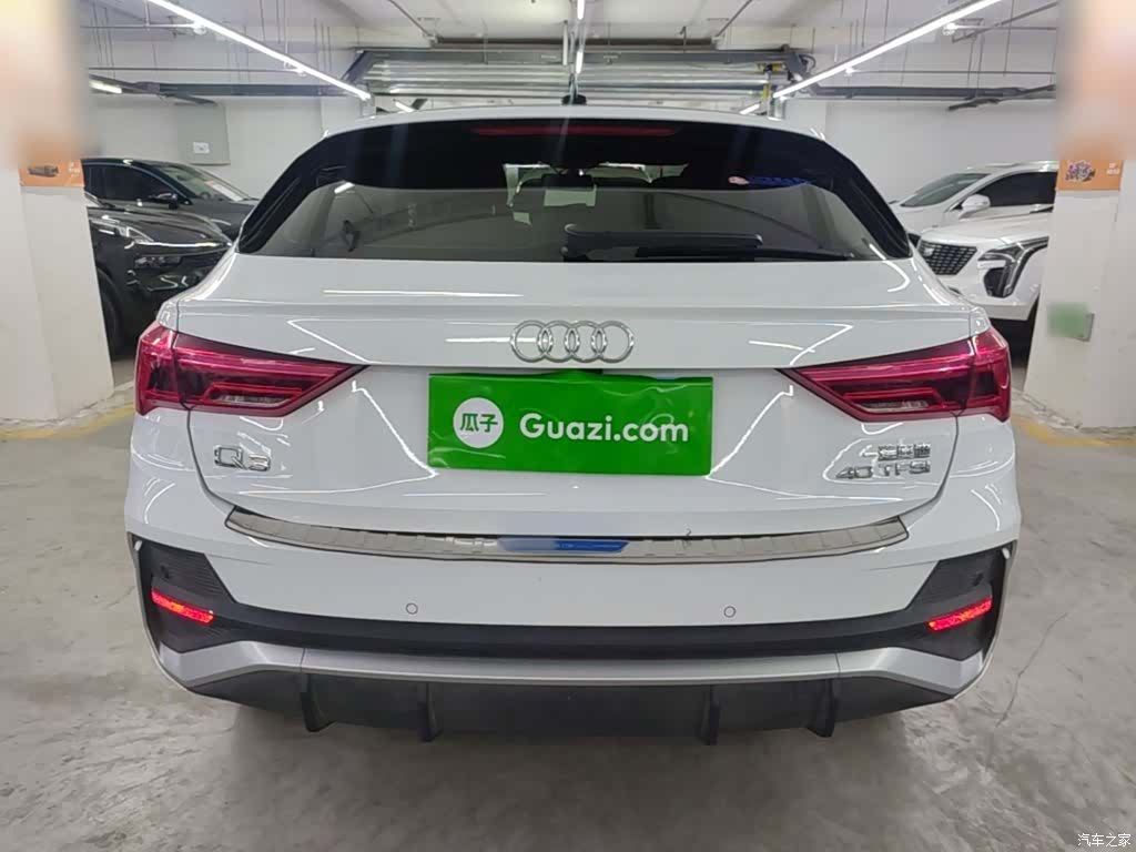 Audi Q3, 2022 6